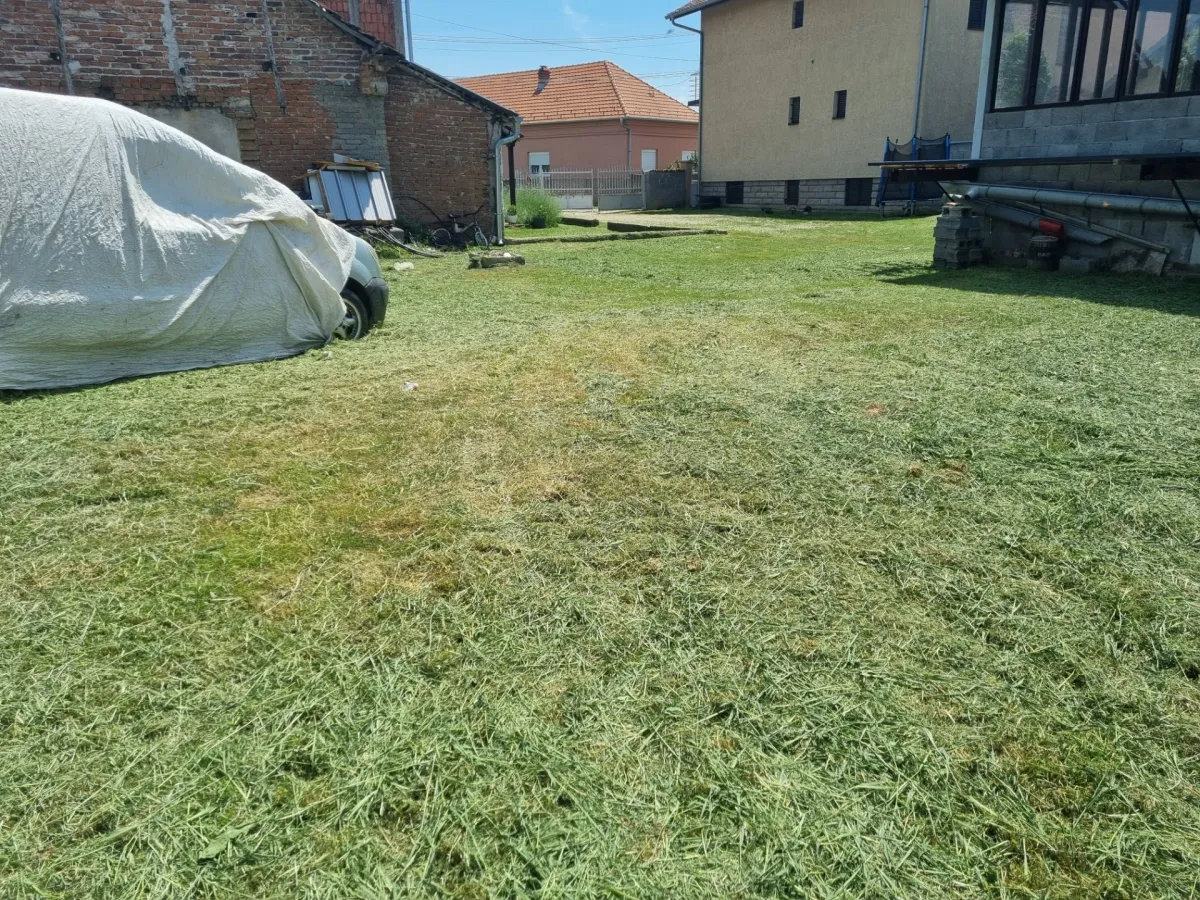 Košenje trave Lozovik - Galerija
